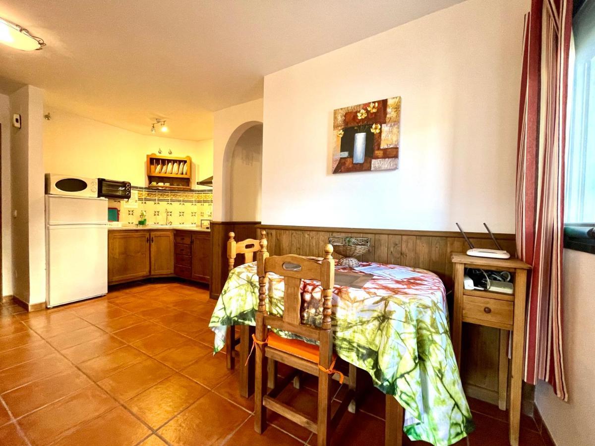 Apartamentos Axarquia , Frigiliana, Terraza Privada Con Vistas A La Montana Rio Y Al Mar Zewnętrze zdjęcie