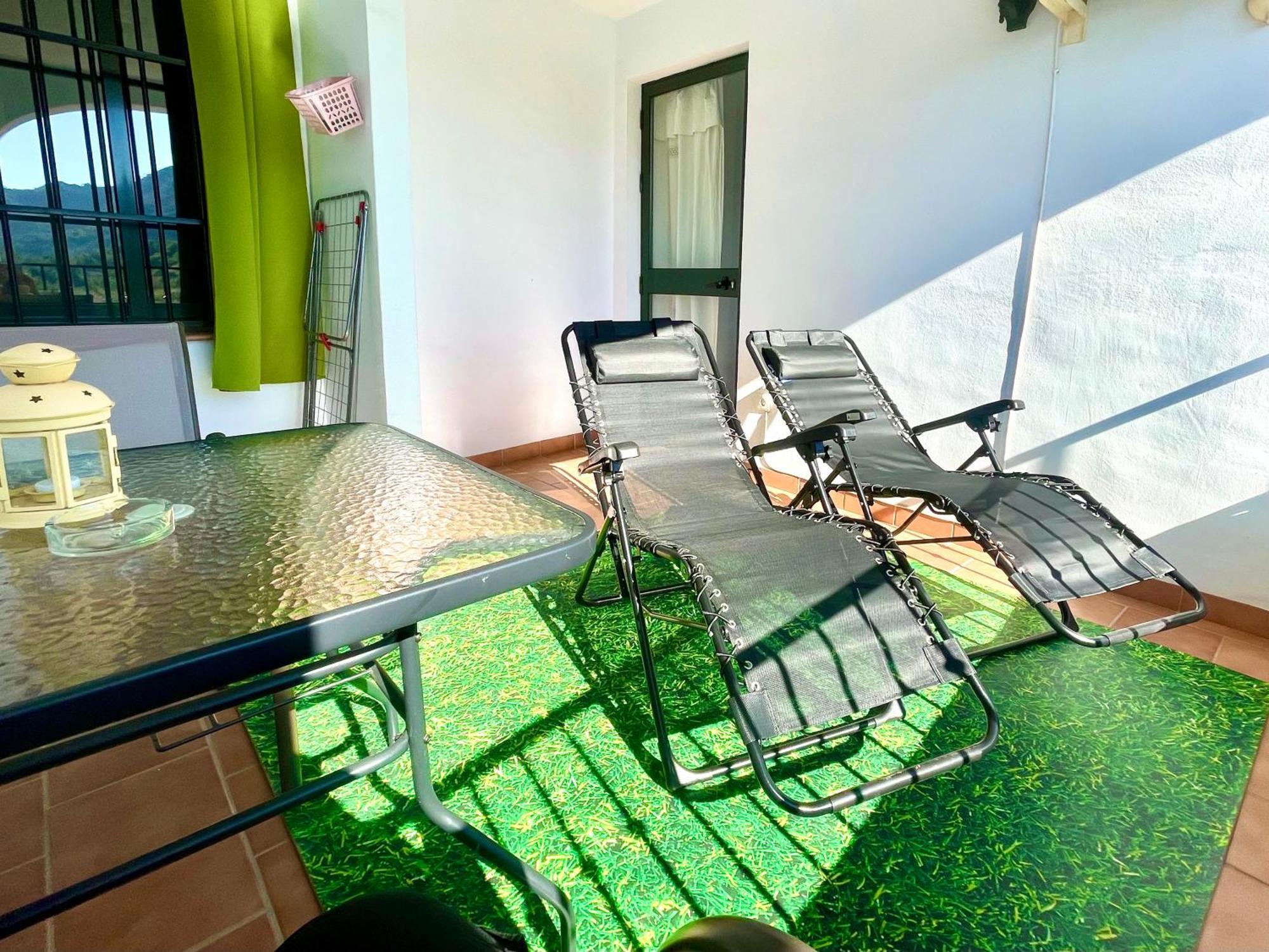 Apartamentos Axarquia , Frigiliana, Terraza Privada Con Vistas A La Montana Rio Y Al Mar Zewnętrze zdjęcie
